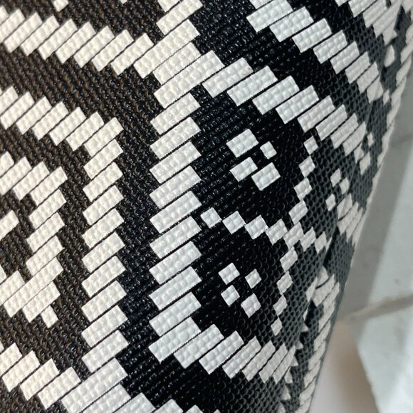 ⭐️HOST PICK⭐️ Sensational Zara Hard Shell Clutch - Picture 4 of 16